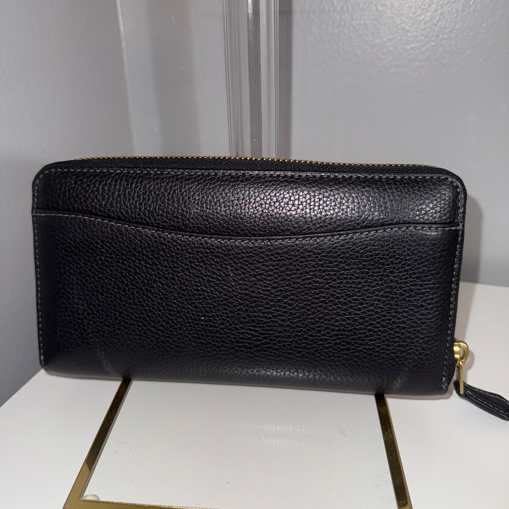Coach Black Leather Zip Wallet - Picture 2 of 6